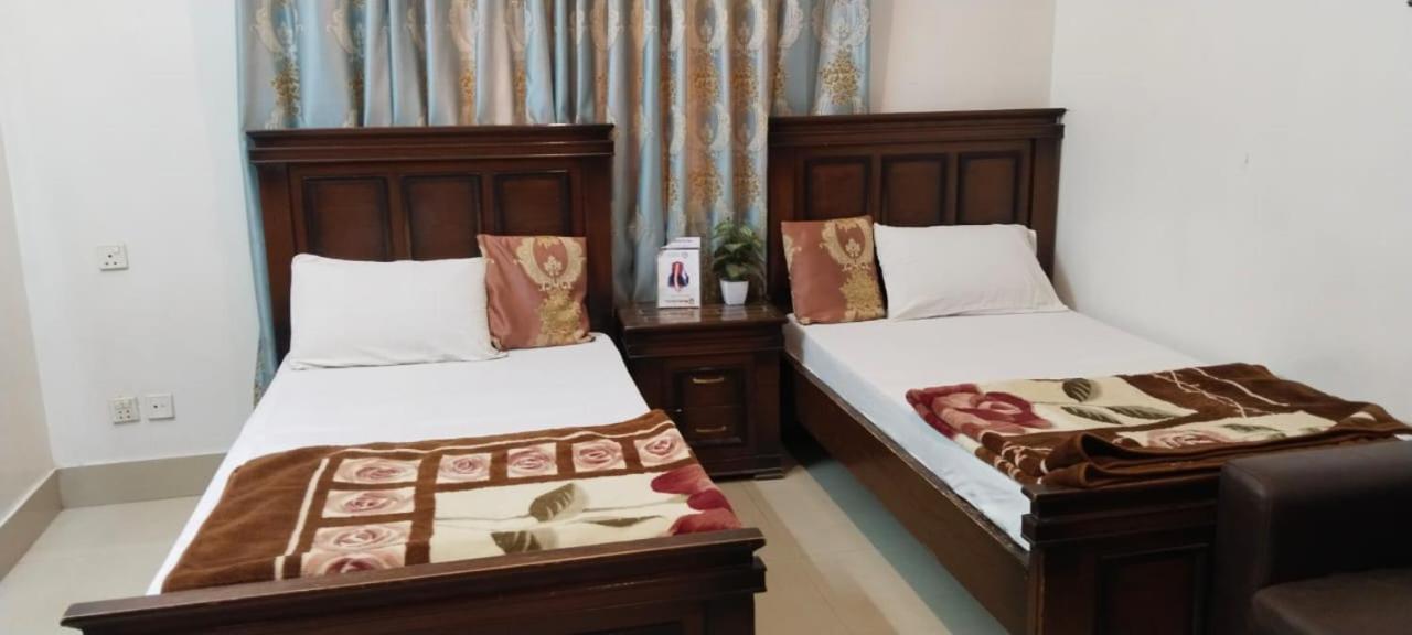 היידראבאד Al Raheem Guest House מראה חיצוני תמונה